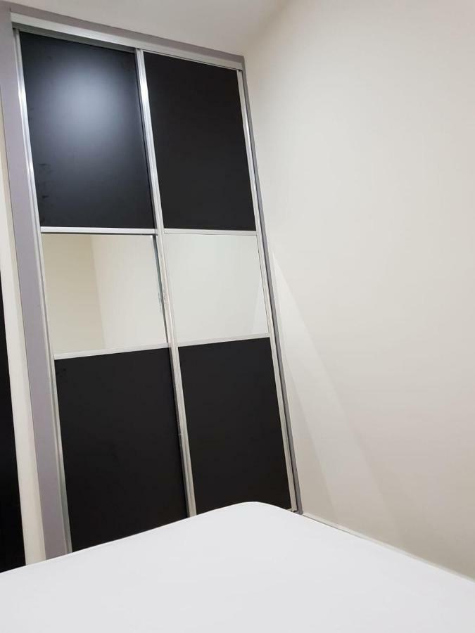 Saramica Seaside Apartment ฟนิเด็ค ภายนอก รูปภาพ