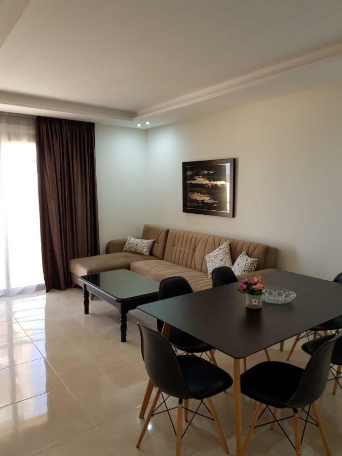 Saramica Seaside Apartment ฟนิเด็ค ภายนอก รูปภาพ