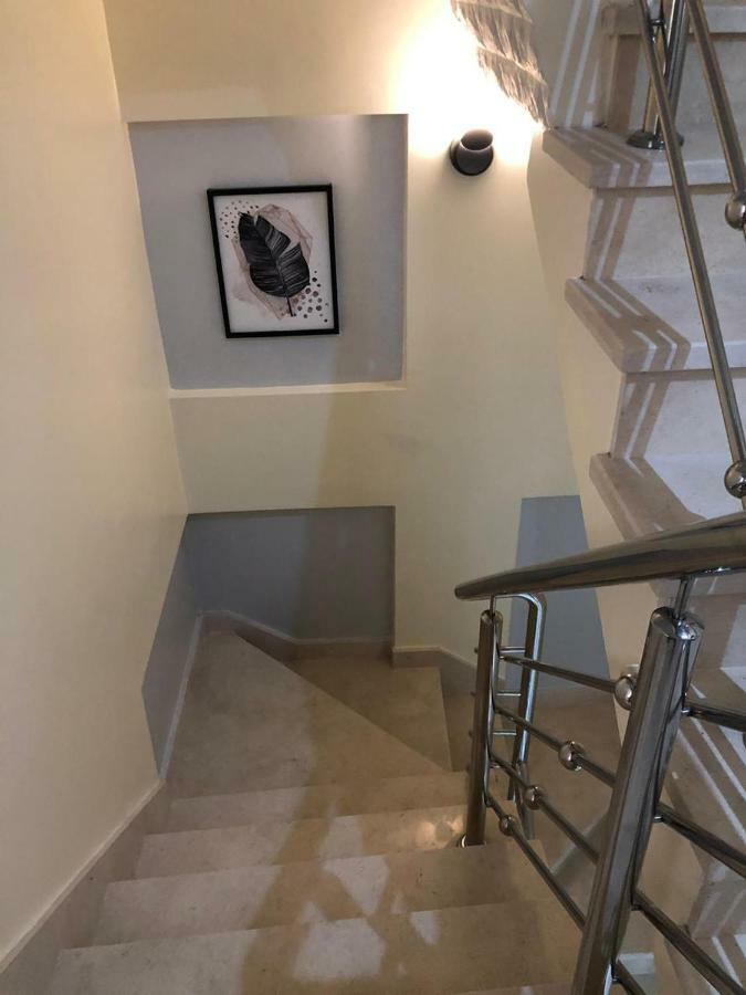 Saramica Seaside Apartment ฟนิเด็ค ภายนอก รูปภาพ